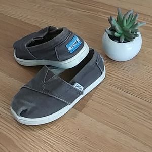 Toms gray slip on shoes
